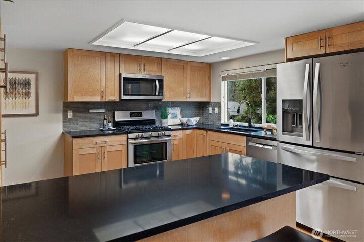 Property Photo: 12247 84th Avenue NE WA 98034