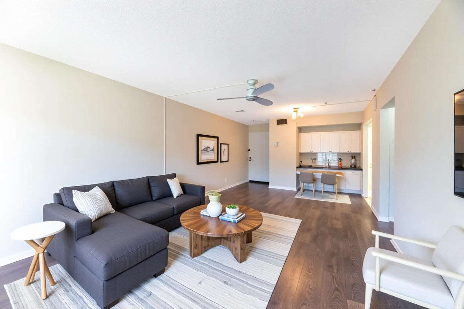 Property Photo:  1428 SE 4 144  FL 33441 