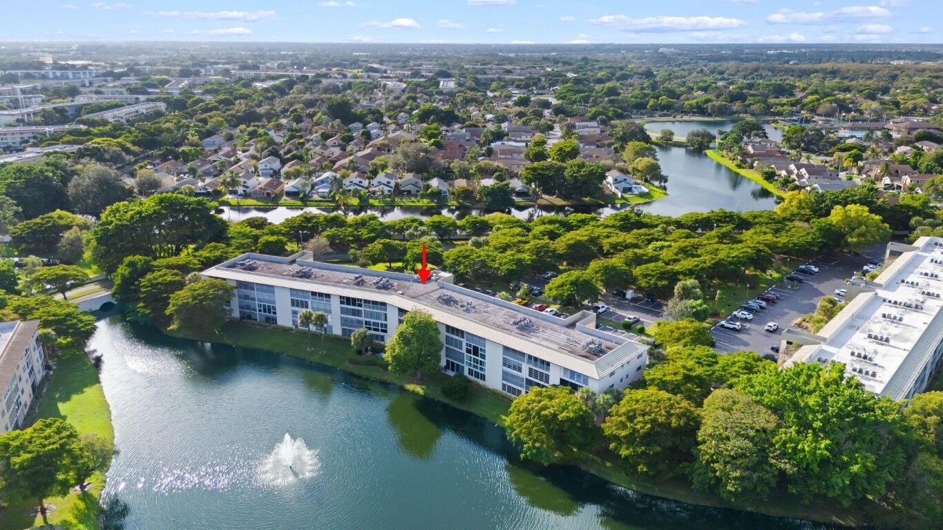 Property Photo:  1805 Eleuthera Point O3  FL 33066 