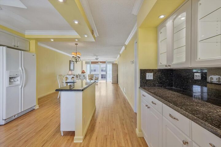 Property Photo:  2014 S Federal Highway 308  FL 33435 