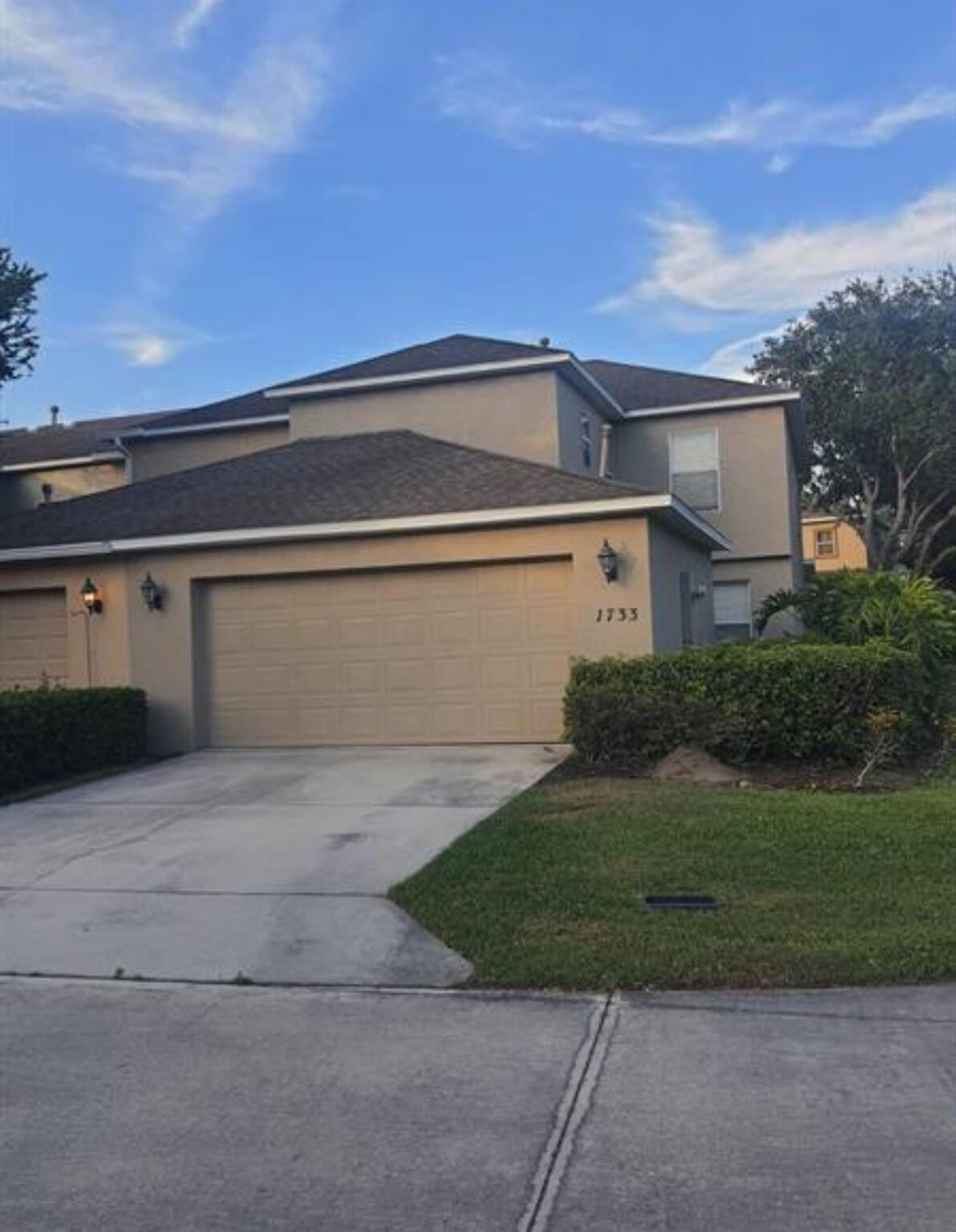 Property Photo:  1733 Pointe Way  FL 32966 