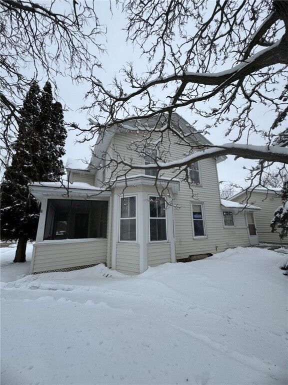 Property Photo:  803 Jefferson Avenue  WI 54729 