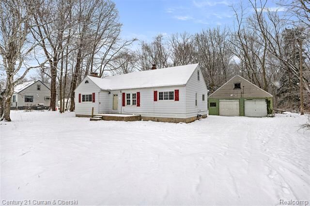 Property Photo:  19497 Inkster St Road  MI 48174 