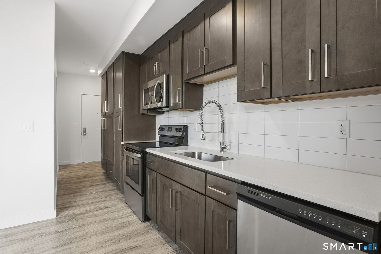 Property Photo:  19 Day Street 308  CT 06854 