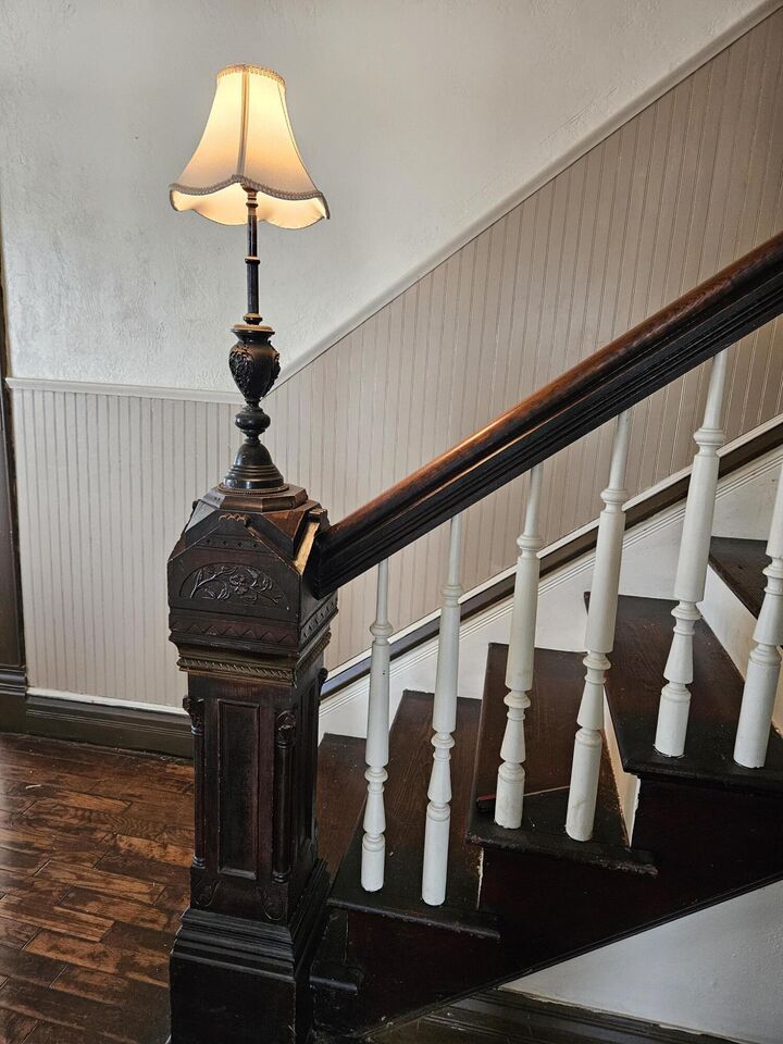 Property Photo:  405 College Street  MO 65712 