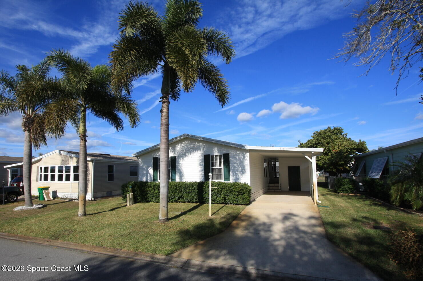 Property Photo: 318 Macadamia Drive FL 32976