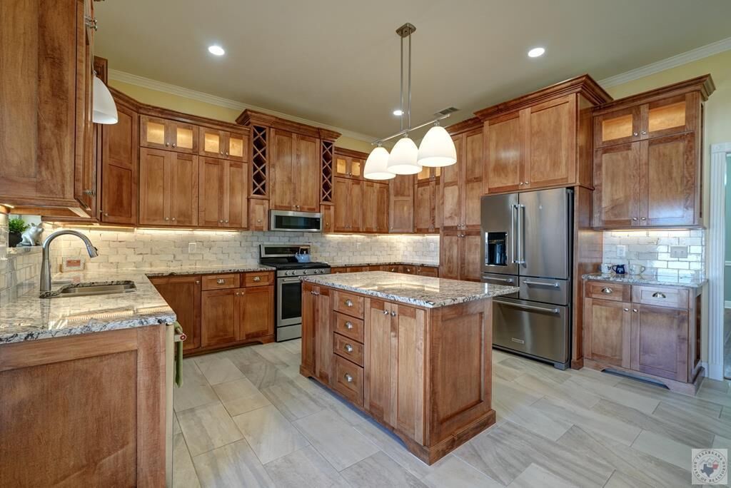 Property Photo:  6133 Timberwood Ln  AR 71854 