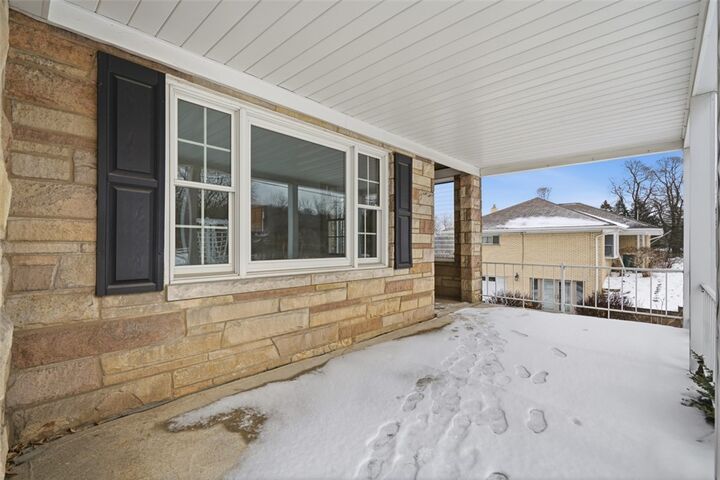 Property Photo:  268 Coraopolis Road  PA 15108 