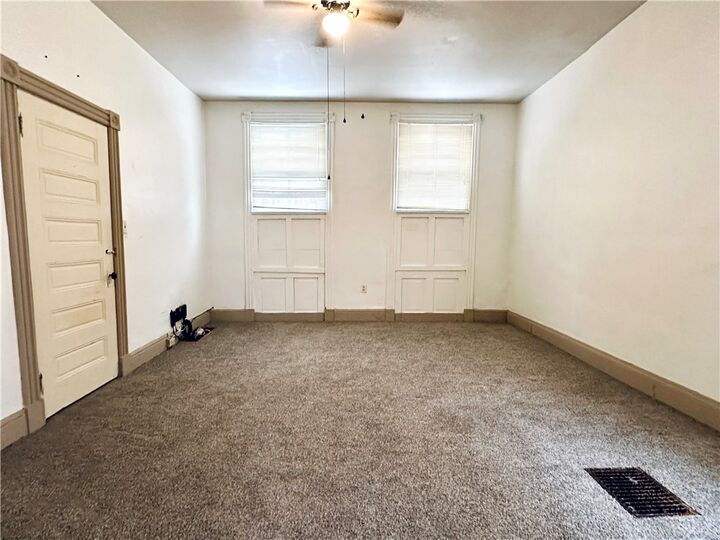 Property Photo:  435 Catoma St  PA 15212 