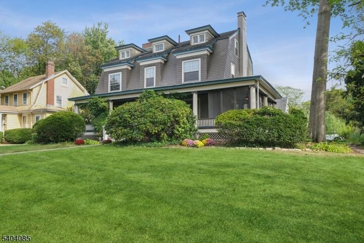 Property Photo:  448 Prospect St  NJ 07079 