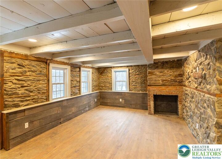 Property Photo:  3401 Popular Drive  PA 18067 