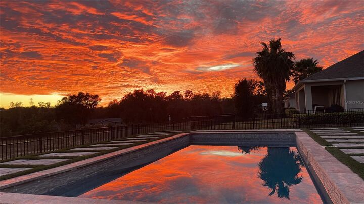 Property Photo: 2342 Kaley Ridge Road FL 34715