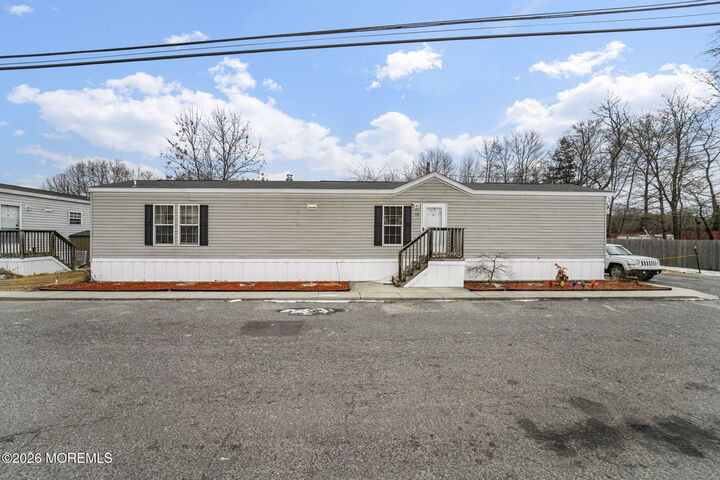 Property Photo:  10 Citrus Lane  NJ 07731 