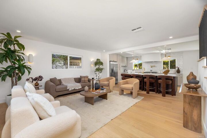 Property Photo:  21792 Kaneohe Ln  CA 92646 