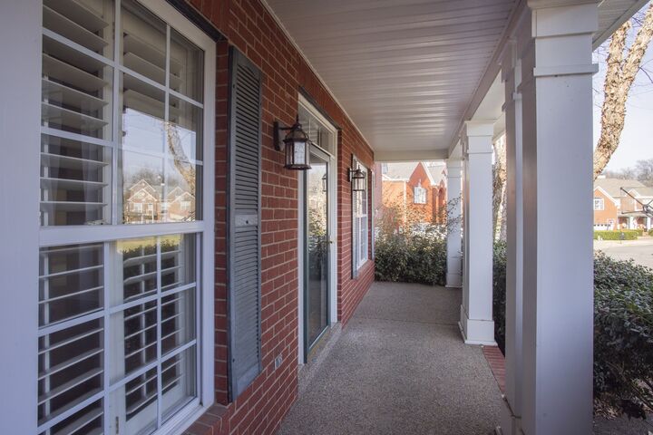 Property Photo:  136 Chesapeake Harbor Blvd  TN 37075 
