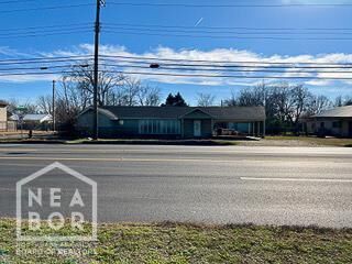 Property Photo:  4417 E Highland Drive  AR 72401 