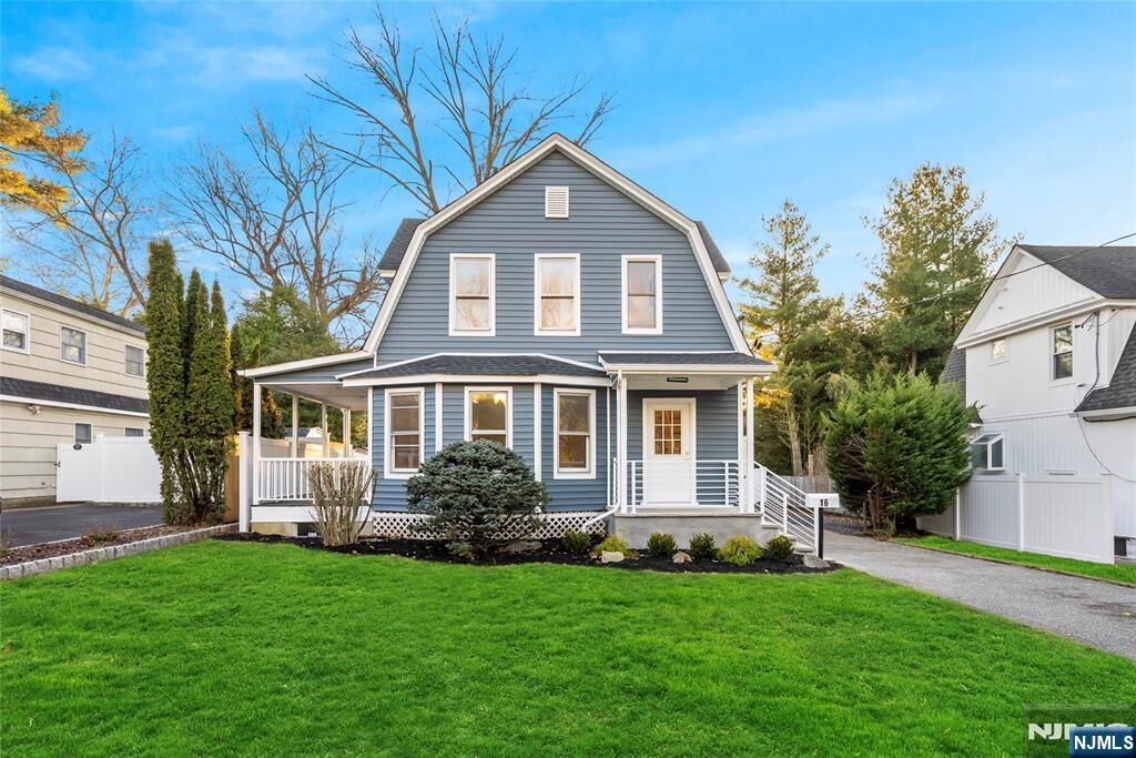 Property Photo:  16 Clarke Street  NJ 07624 