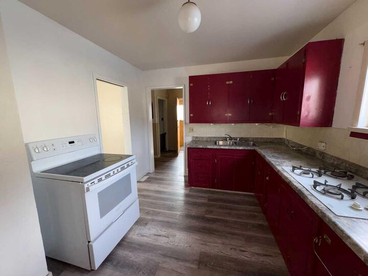 Property Photo:  4708 50 Street  AB T0B 3K0 