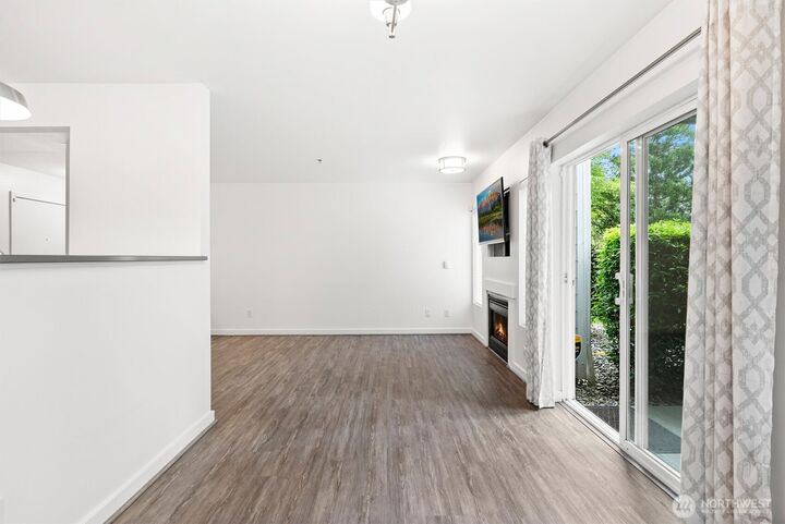 Property Photo: 15150 140th Way SE S-103 WA 98058