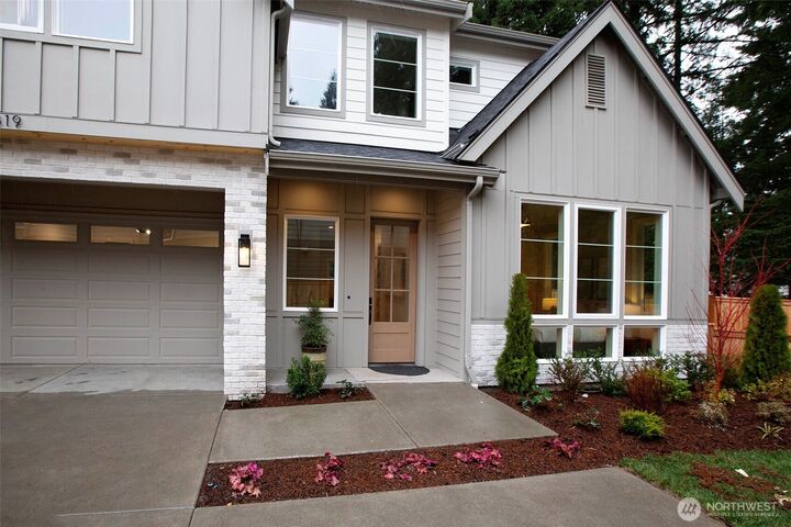 Property Photo:  12819 NE 65th Lane  WA 98033 