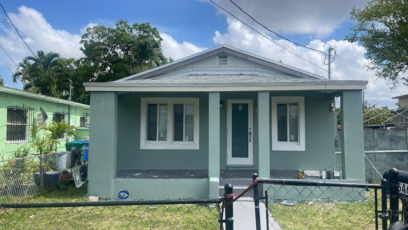 Property Photo:  1546 NW 69th Street  FL 33147 