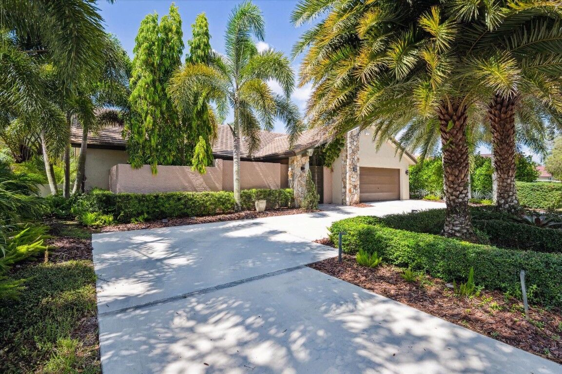 Property Photo:  9700 NW 10th Street  FL 33322 