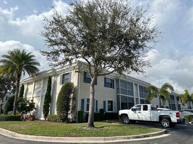 Property Photo:  130 Cypress Club Drive 322  FL 33060 