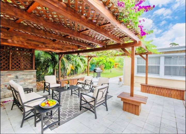 Property Photo:  279 Hach Lane  FL 33415 