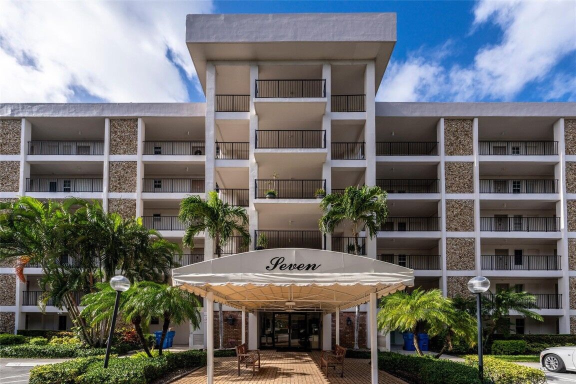 Property Photo:  2801 N Palm Aire Drive 205  FL 33069 