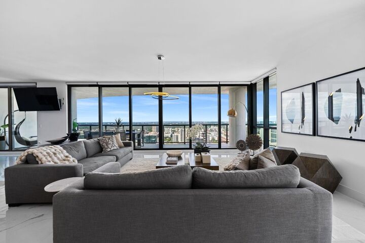 Property Photo:  100 E Las Olas Boulevard 4001  FL 33301 