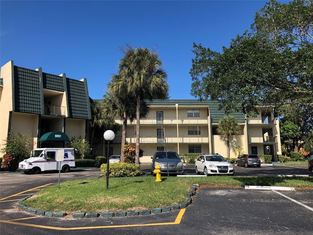 Property Photo:  9091 Lime Bay Boulevard 203  FL 33321 