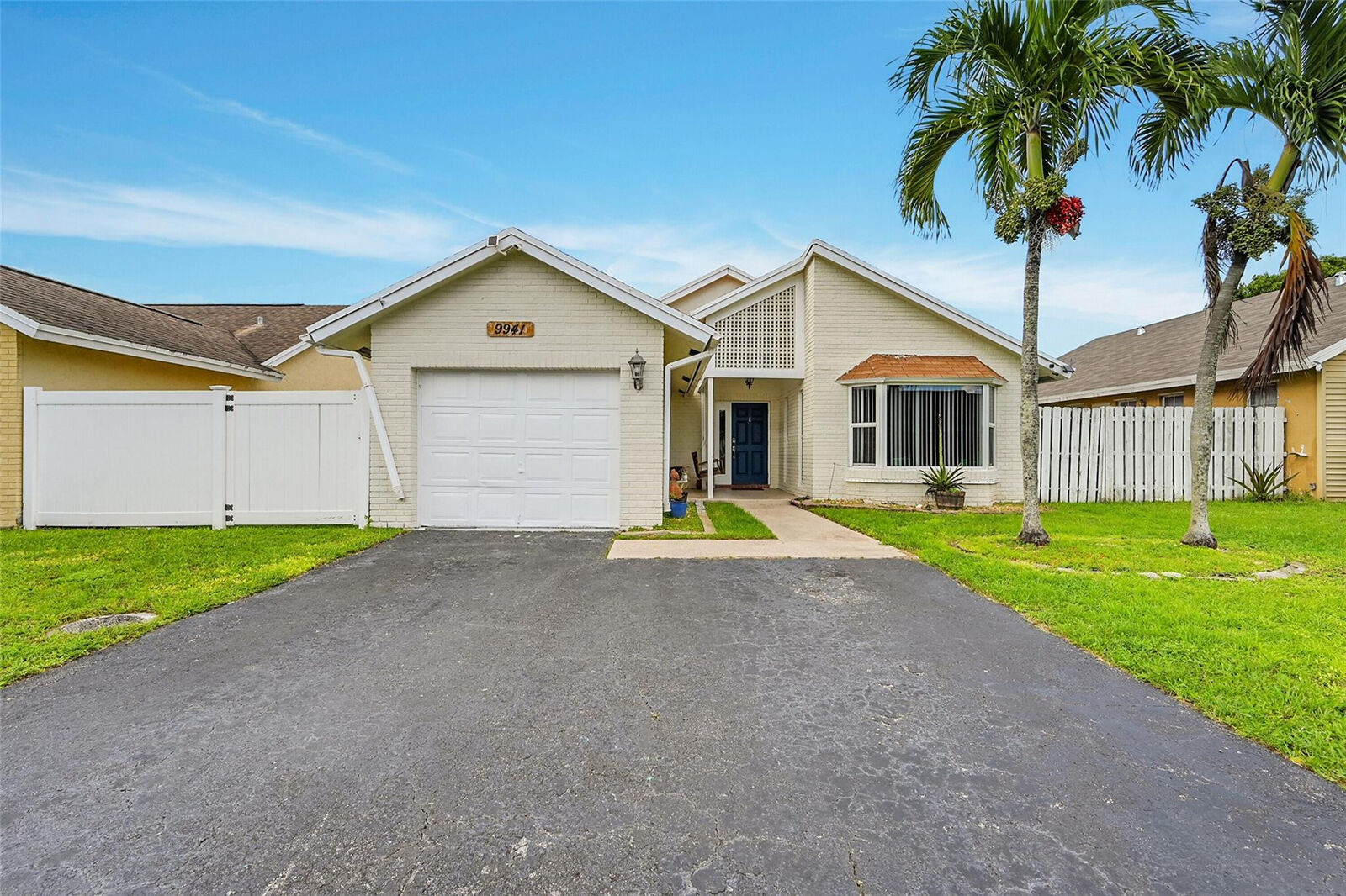 Property Photo:  9941 NW 45th Street  FL 33351 