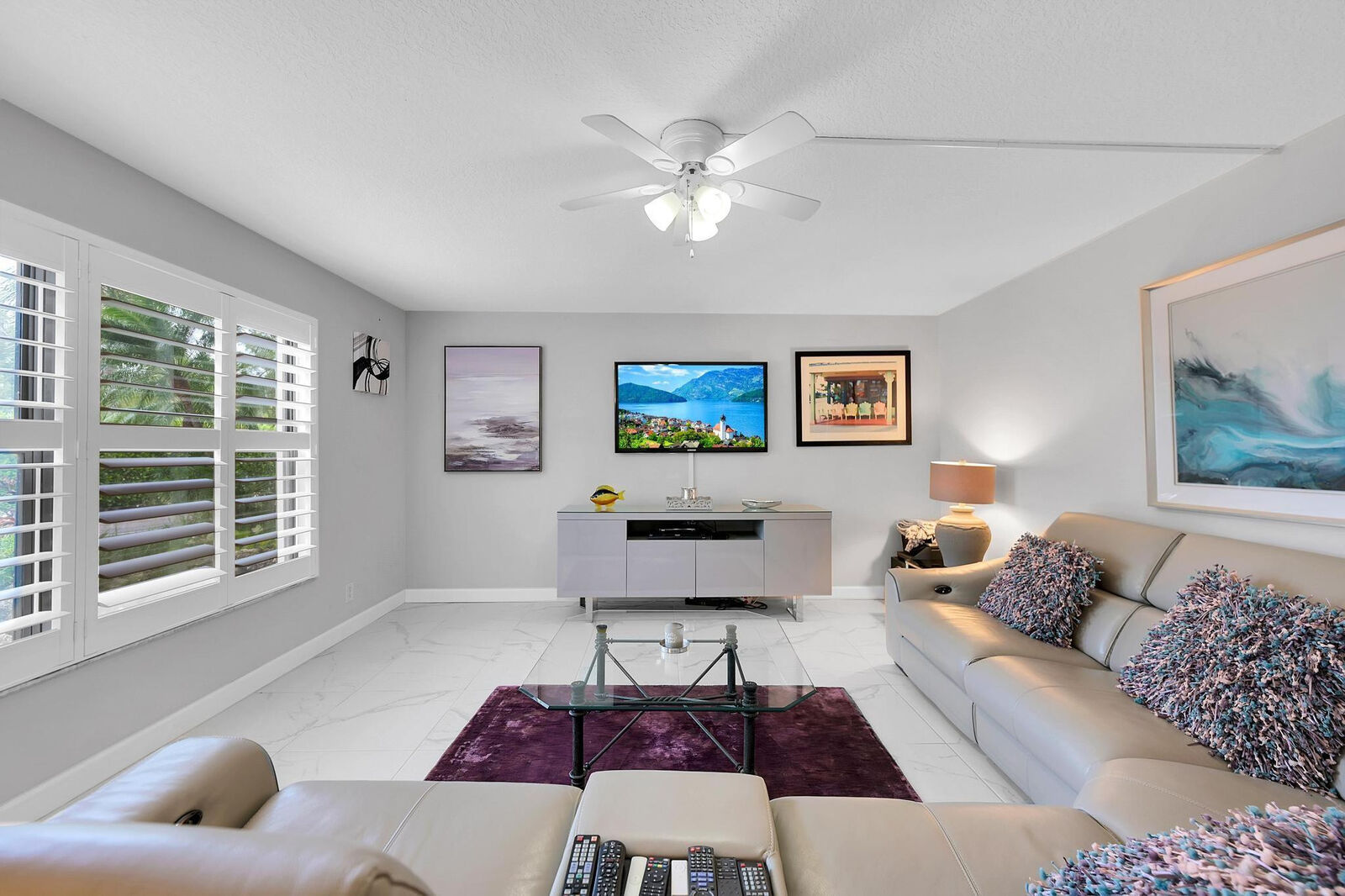 Property Photo:  6017 Bayview Drive 6017  FL 33308 