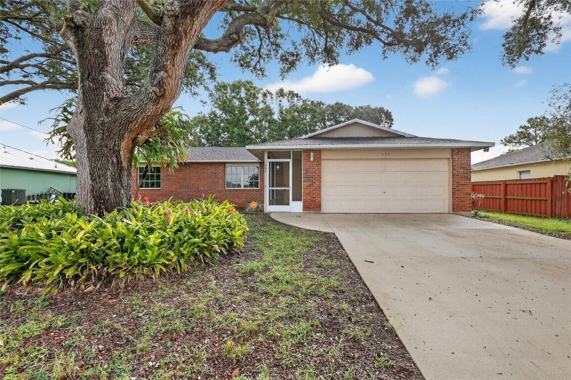 Property Photo:  397 NW Biltmore Street  FL 34983 