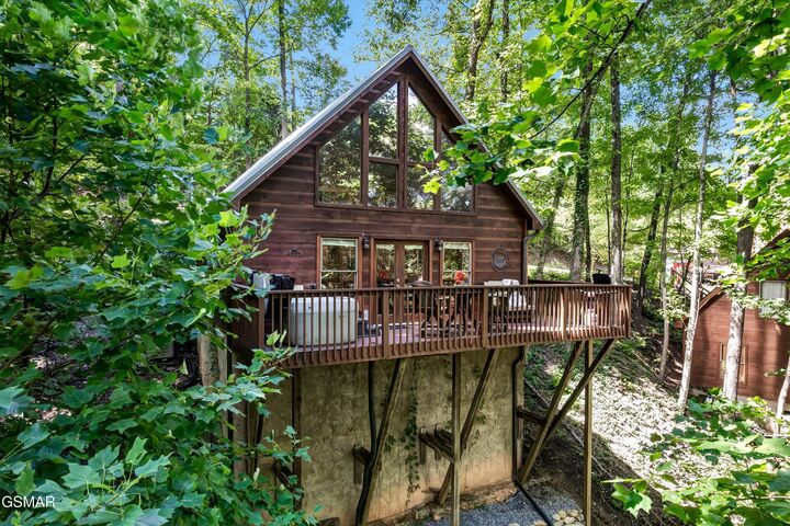 Property Photo:  1031 Elm Circle  TN 37876 