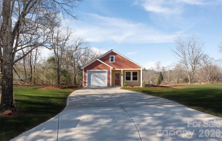 Property Photo:  2016 Willis Road  NC 28152 