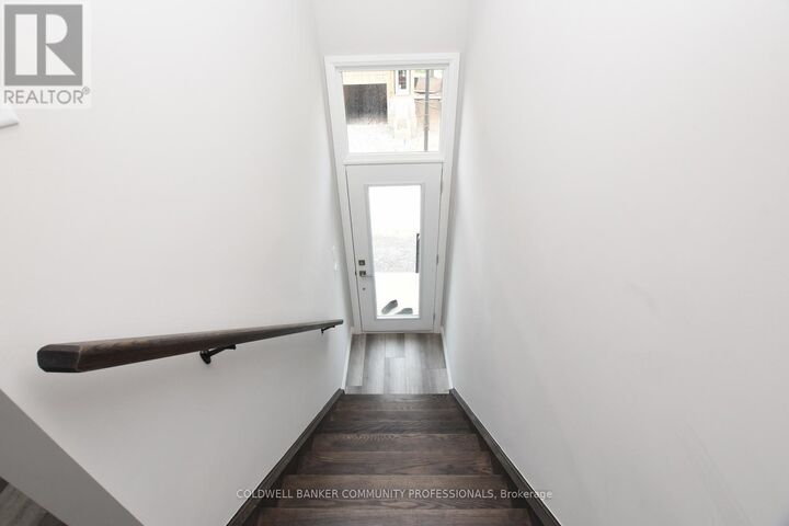 Property Photo:  720 Grey Street 63  ON N3S 4Y4 