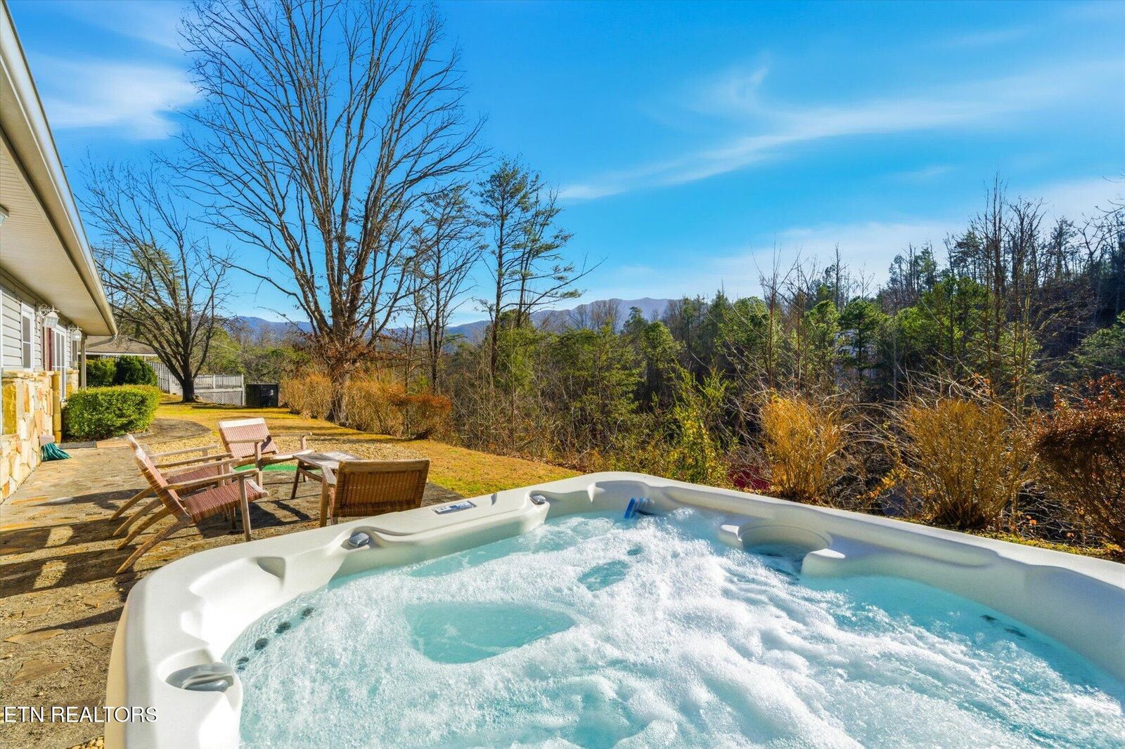 Property Photo: 1613 Lake Drive TN 37738