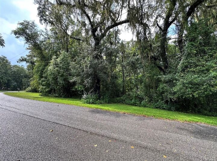 Property Photo:  27111 Redfox Drive  FL 34602 