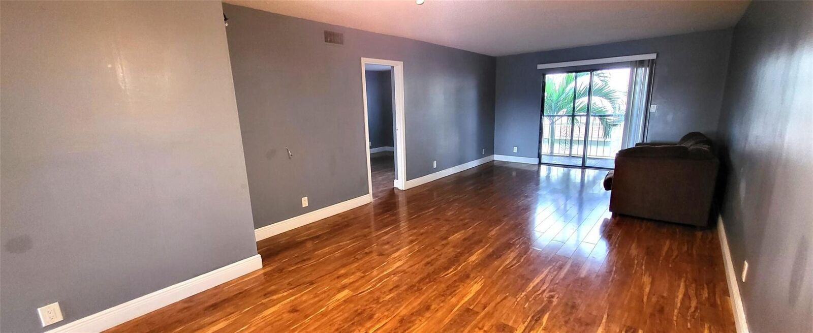 Property Photo: 333 NW 17th Court 207B FL 33311