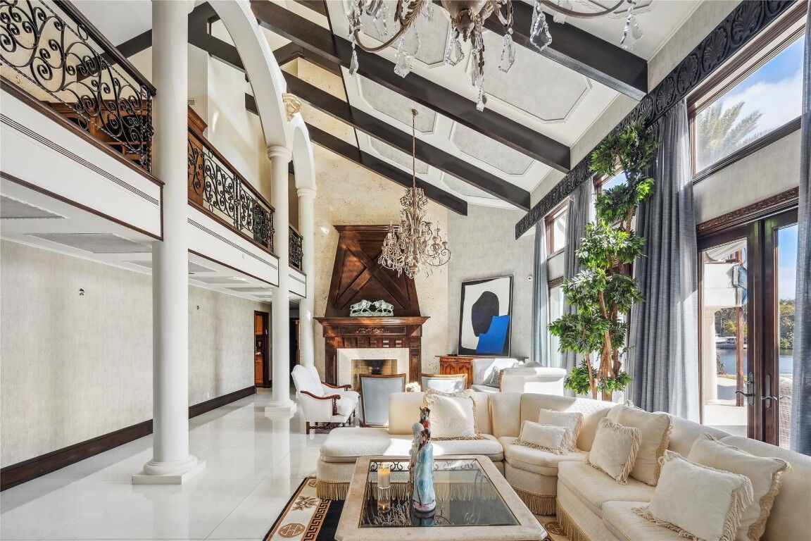 Property Photo:  3100 NE 46th Street  FL 33064 