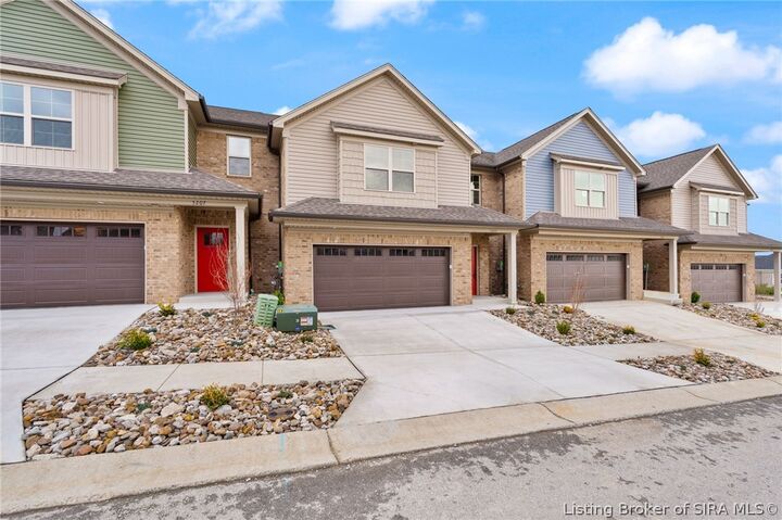 Property Photo:  5205 N Hampton Court Lot #1514  IN 47111 