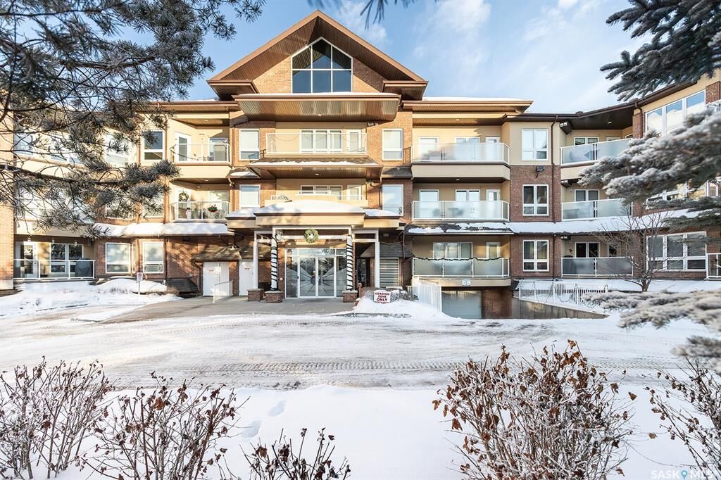 Property Photo: 918 Heritage View 104 SK S7H 1X3
