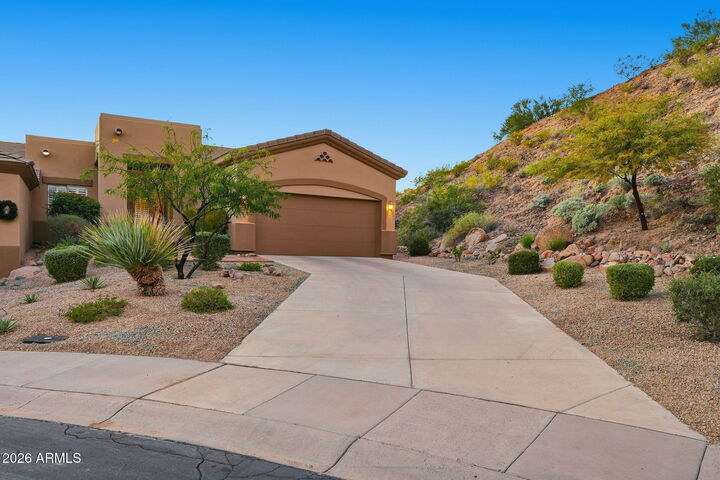 Property Photo: 9824 N Azure Court 1 AZ 85268