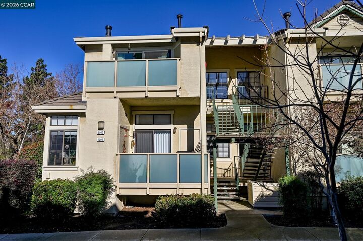 Property Photo:  3000 Fostoria Circle  CA 94526 