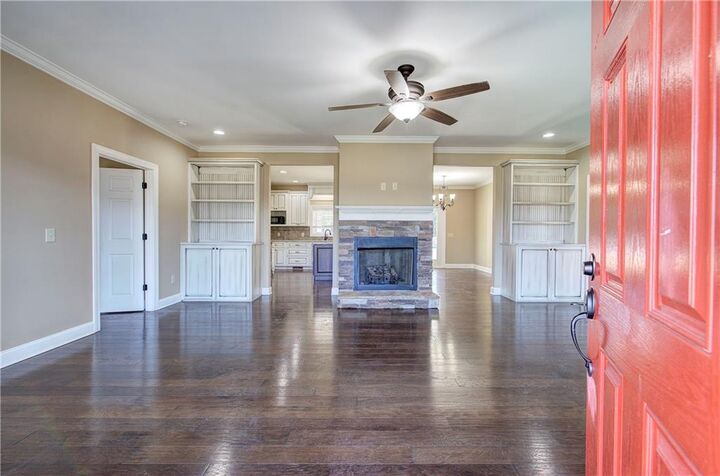 Property Photo:  342 Jo Ann Drive SE  GA 30701 