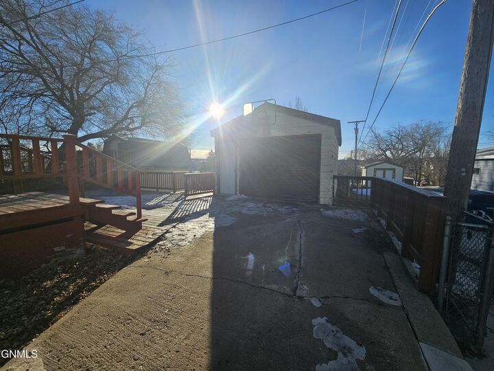 Property Photo: 28 3rd Street SE ND 58601