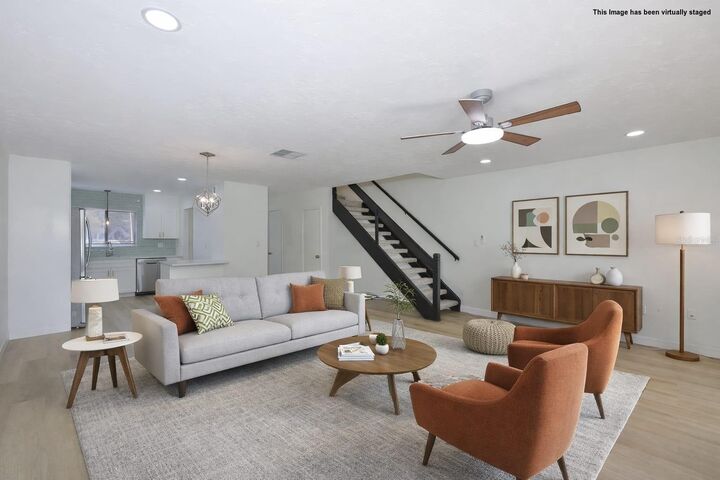 Property Photo: 1620 58th Avenue S 6 FL 33712