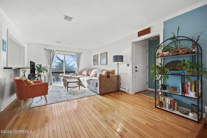 Property Photo:  88 Tower Hill Drive  NJ 07701 