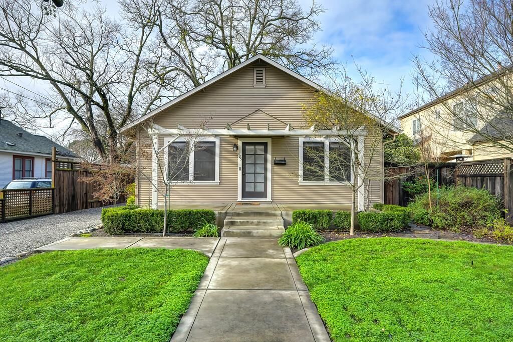 Property Photo:  425 J Street  CA 95616 